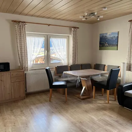 Pension Feichter Guest house Soll